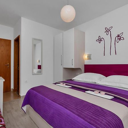 Apartments Ratko Tučepi Δωμάτιο φωτογραφία